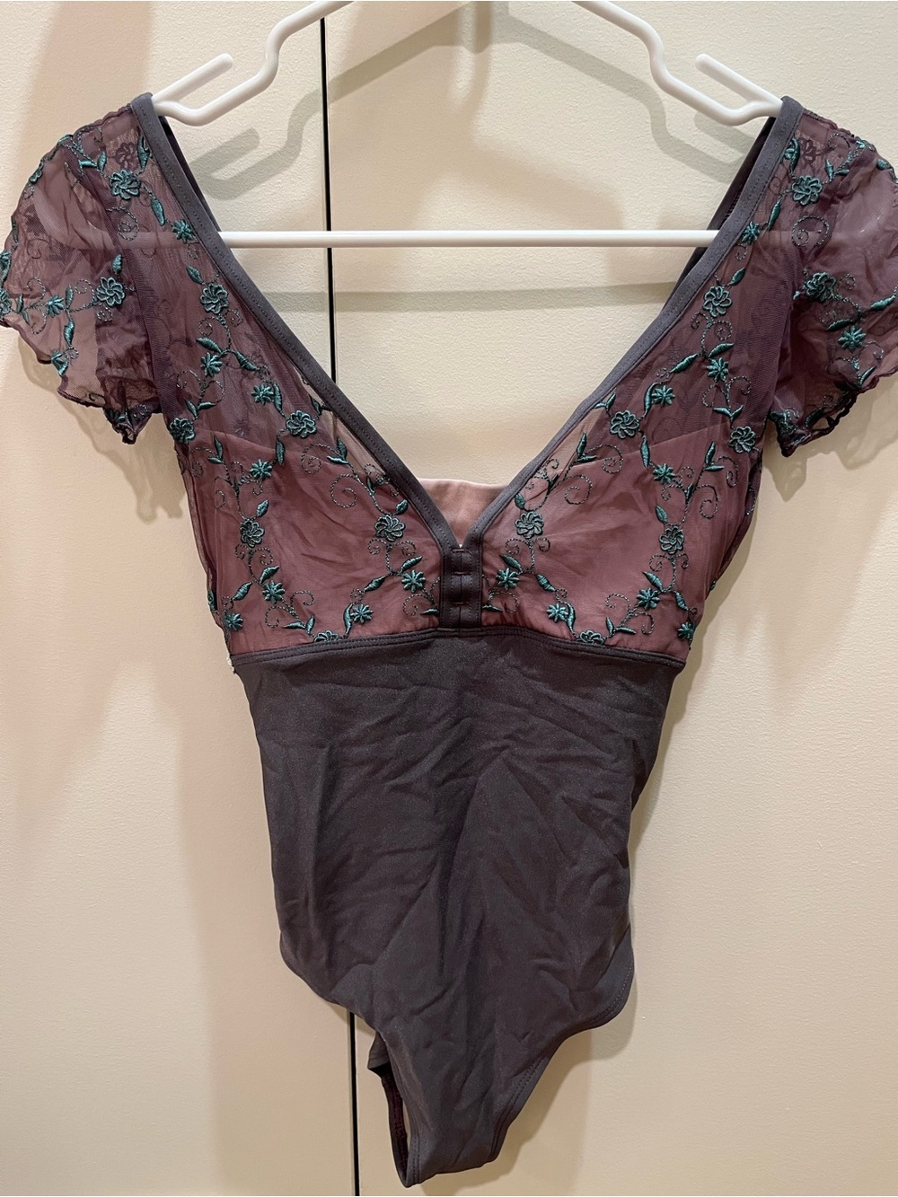 Dellalo Milano ballet leotard